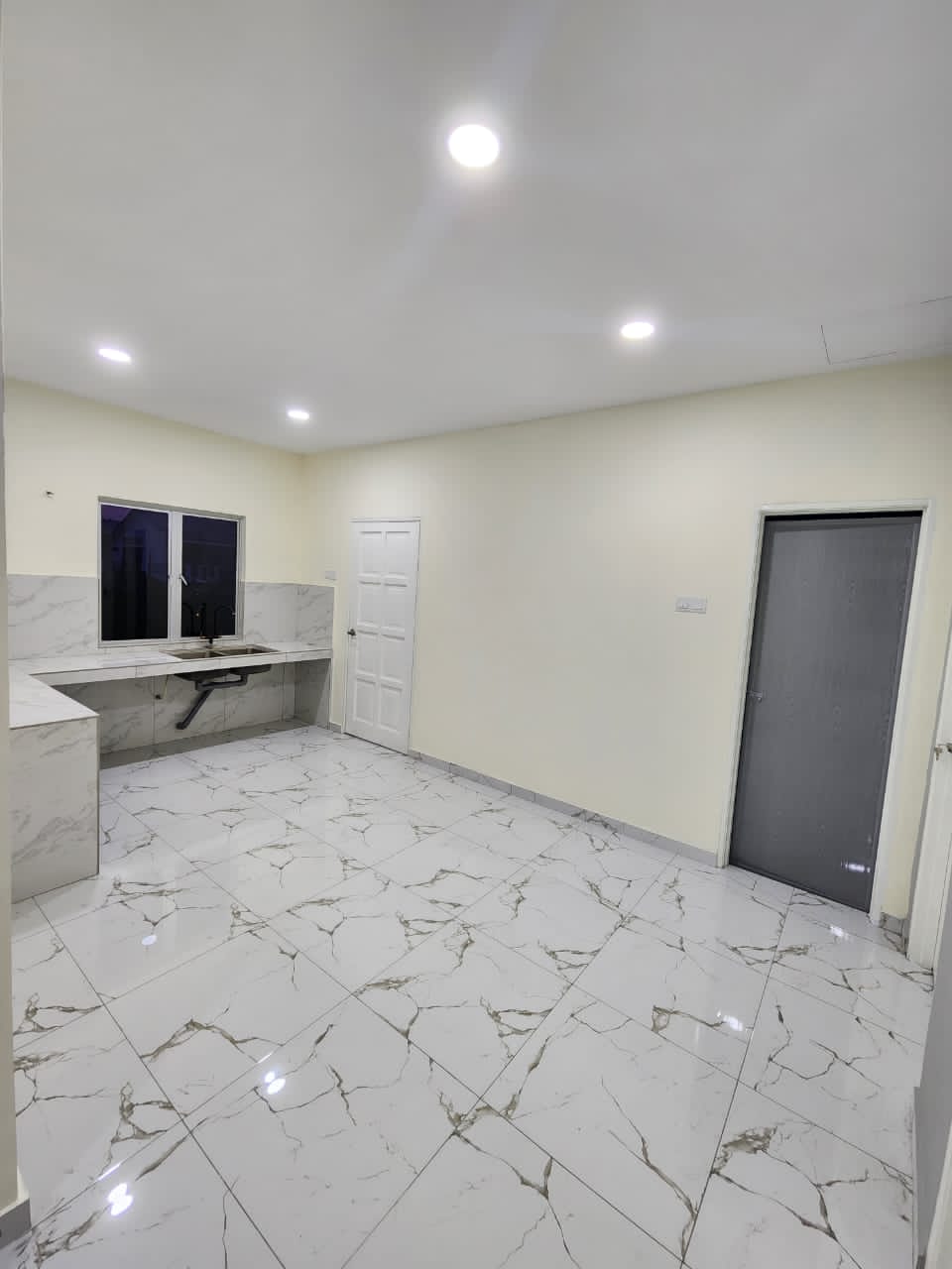 Bungalow House, Kampung Bukit Changgang, Banting 4